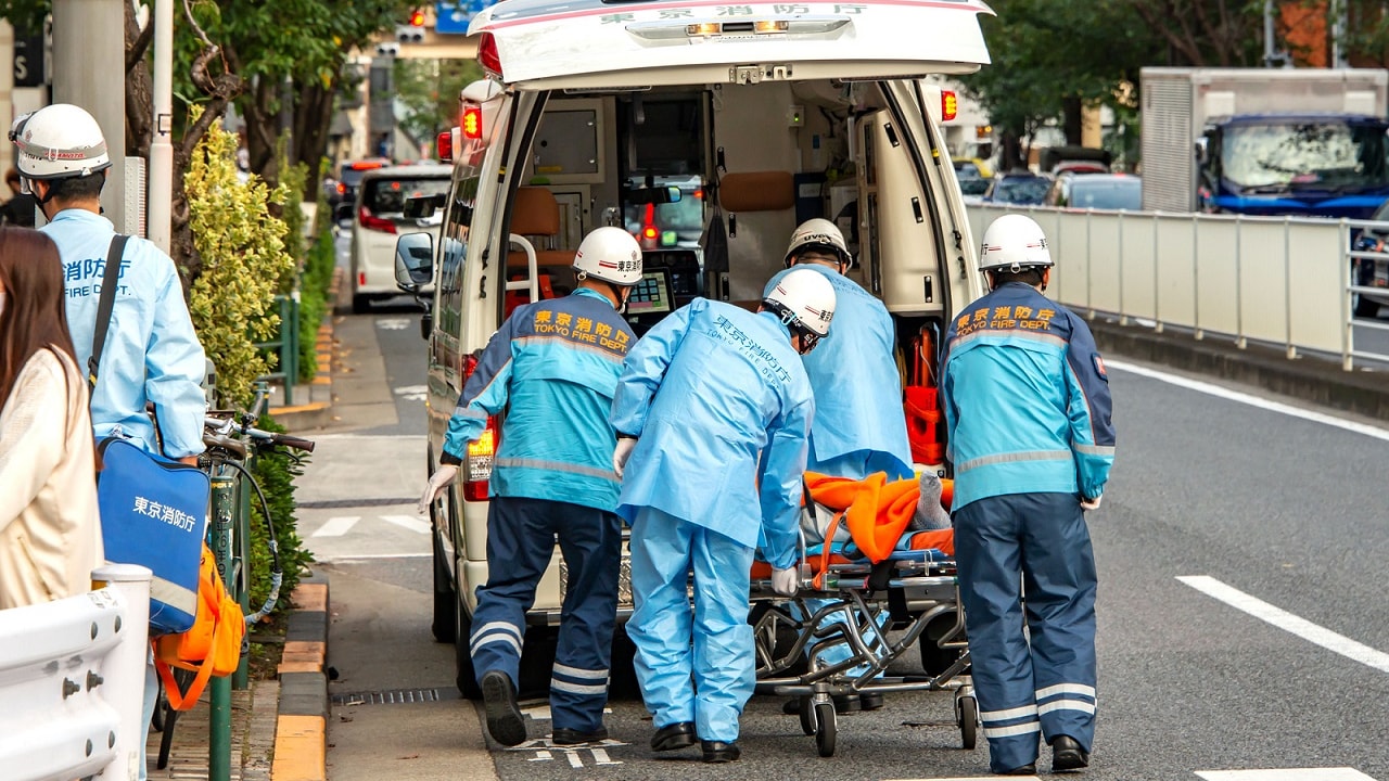 「眠れないから話し相手になって」…呆れた“不要不急の119”裏で消える命の不条理【医師が警鐘】